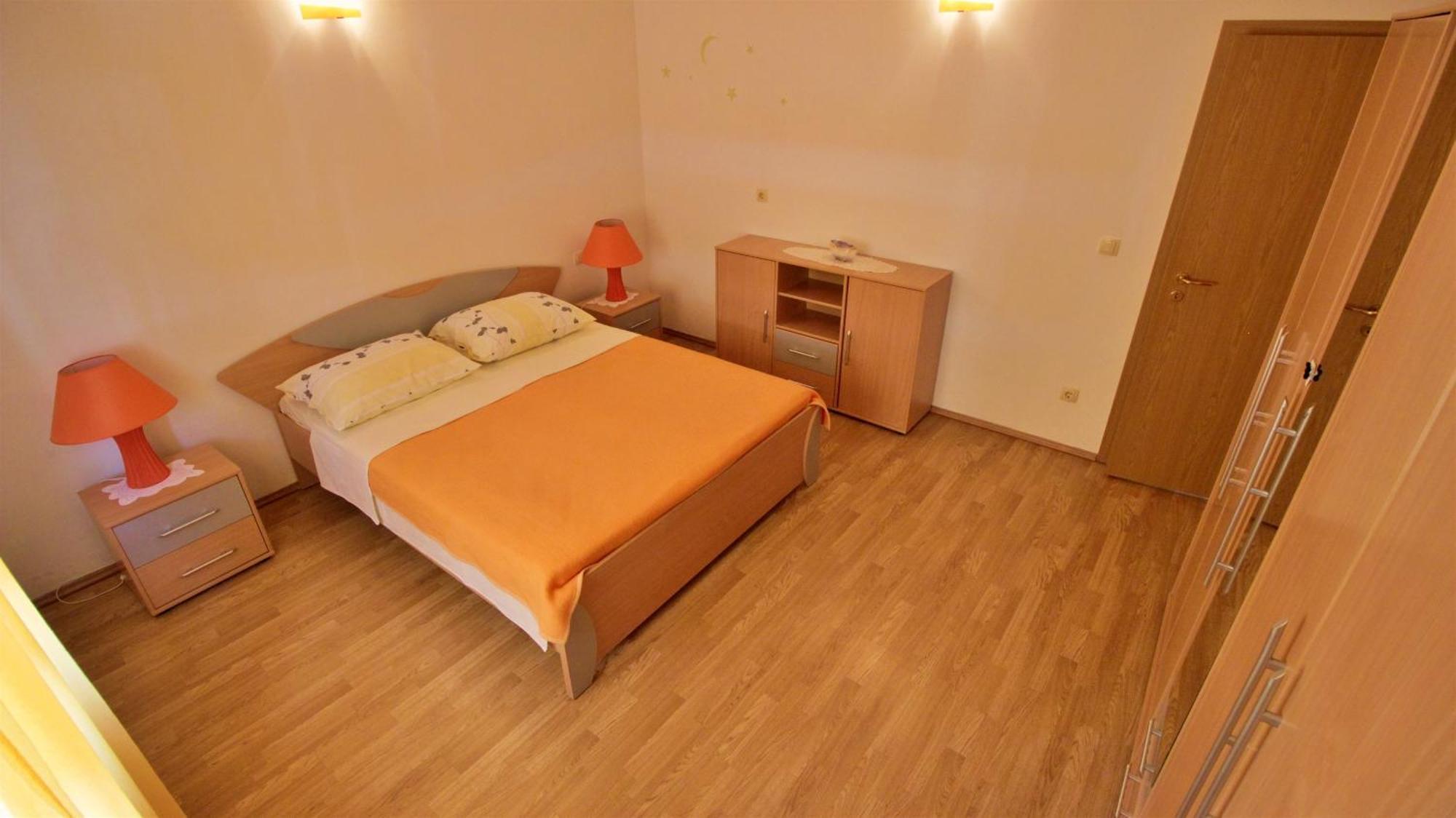 Apartments Marusic Omiš Eksteriør billede